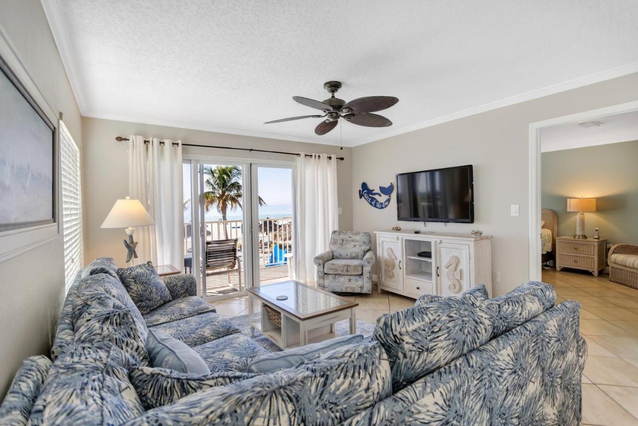 106 Beach Place Condos St. Pete Beach Exteriér fotografie
