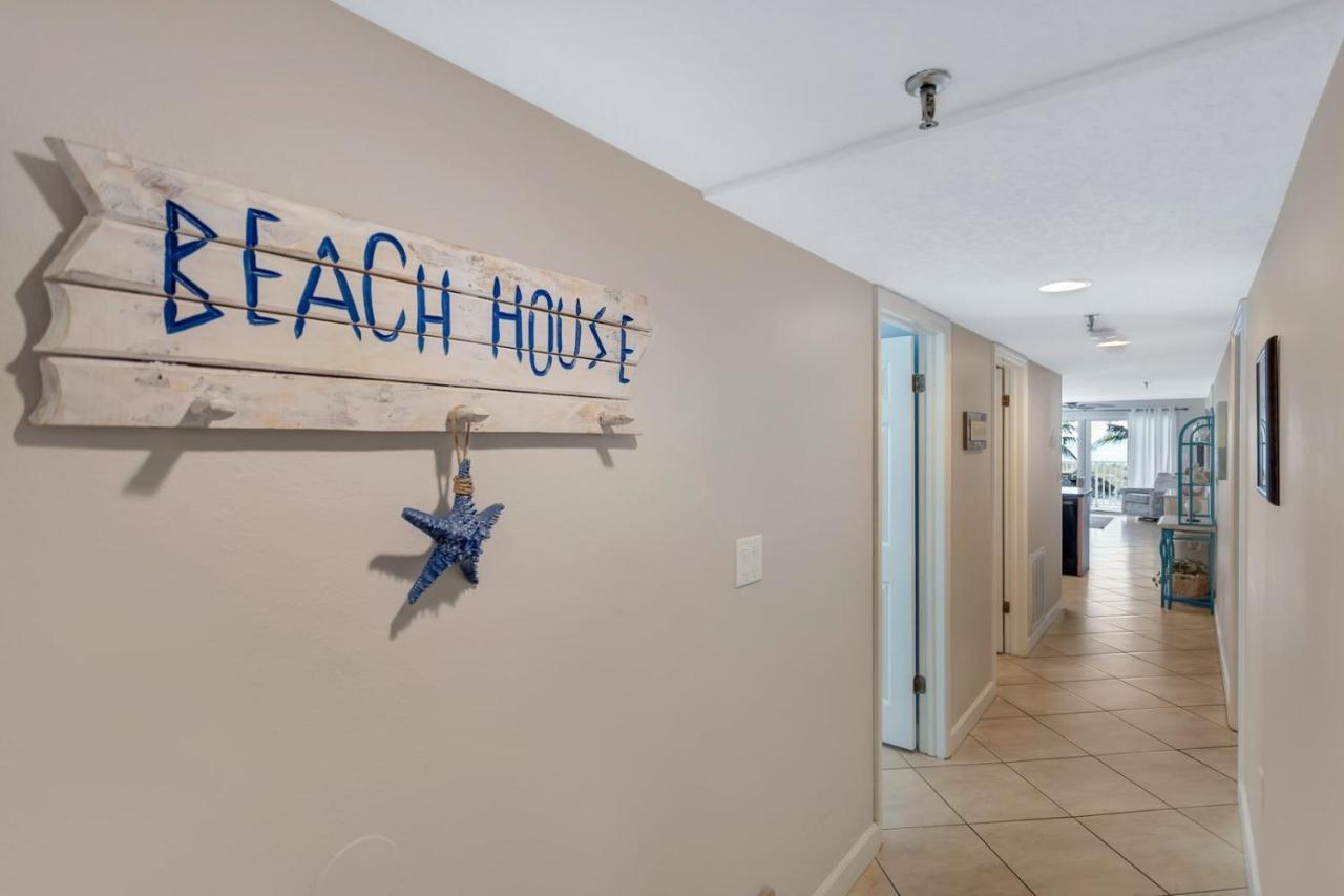 106 Beach Place Condos St. Pete Beach Exteriér fotografie